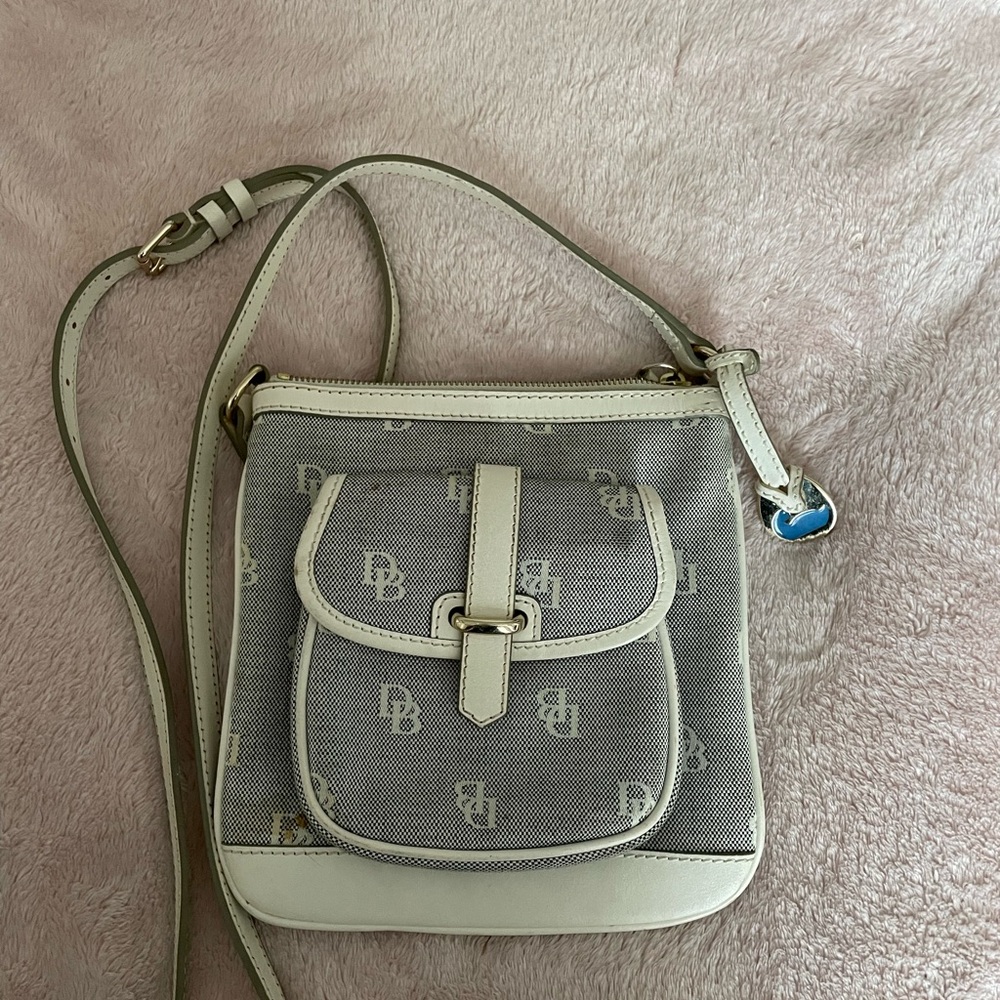 Dooney & Bourke White and Gray Crossbody Bag